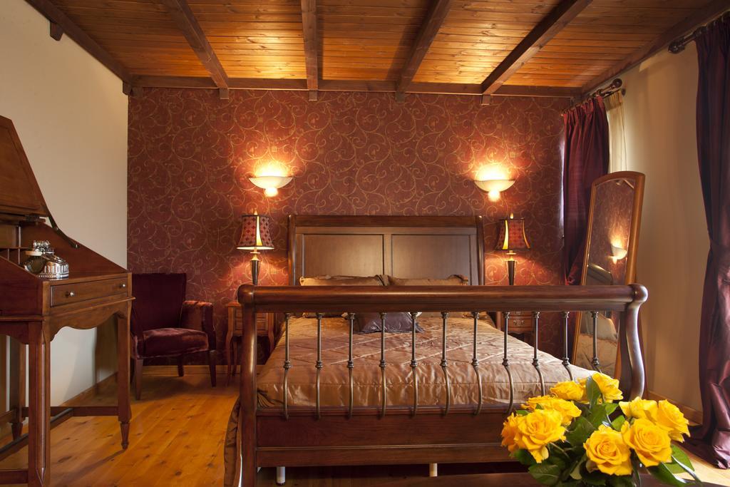 Refanidis Natural Luxury Hotel Áno Poróïa Quarto foto